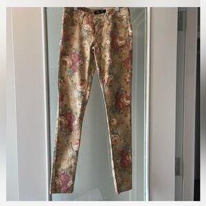 COPY - GYPSY THORN FLORAL SKINNY JEANS